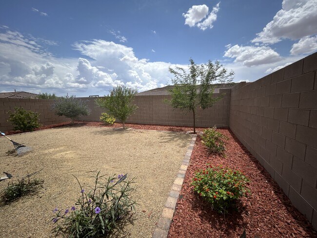 Building Photo - 9665 Spyglass Run Ave