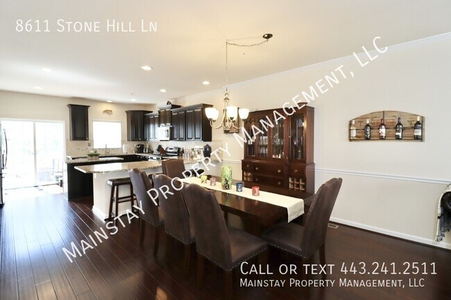 Building Photo - 8611 Stone Hill Ln