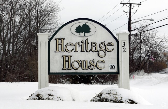 Building Photo - Heritage House