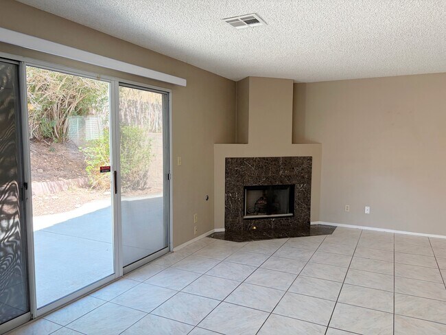Building Photo - 2713 Brienza Way