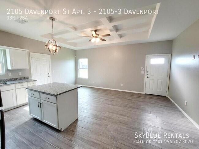 Building Photo - 2105 Davenport St