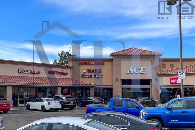 Building Photo - 1Bed/1Bath House at 31st Ave/Beardsley! $1...