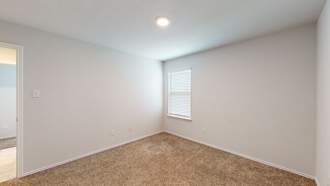 Building Photo - 9606 Falme Ln