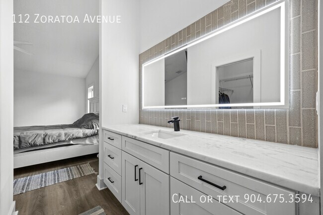 Building Photo - 112 Zoratoa Ave