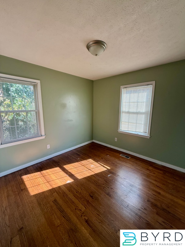 Building Photo - 1102 Pennsylvania Ave