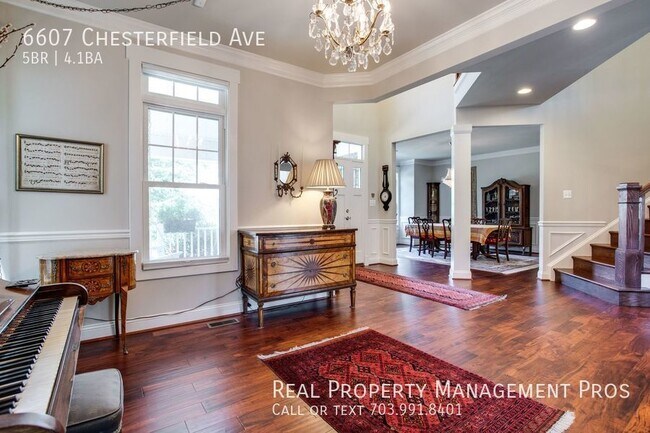 Building Photo - 6607 Chesterfield Ave