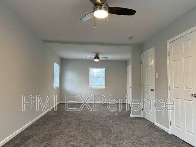 Building Photo - 9806 Ambler Ln