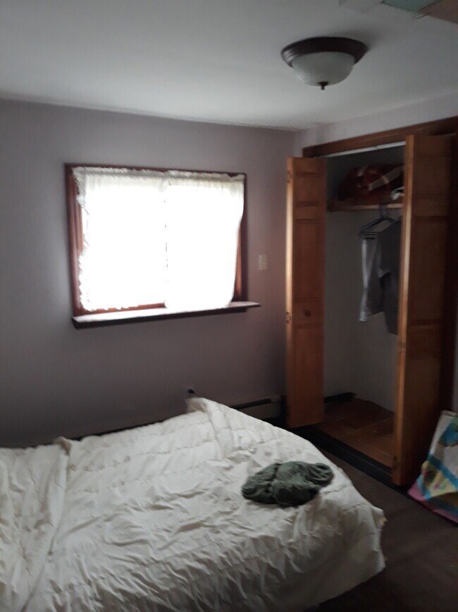 35 Overlook Rd 35 Overlook Rd Boston MA 02132 Apartment Finder