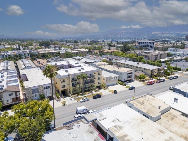 Building Photo - 626 E Orange Grove Ave