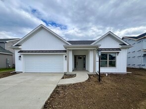 Building Photo - 3811 Boulder Ridge Dr