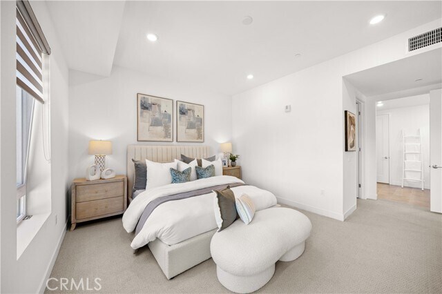 Building Photo - 1301 Rivington