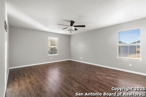 Building Photo - 203 Shadbush St