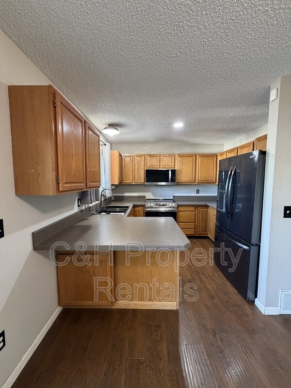 Building Photo - 1133 Minuteman St