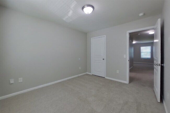 Building Photo - 10115 Dawson Hill Lane