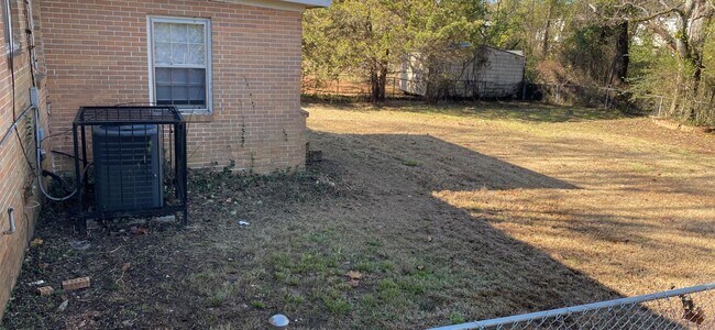 Building Photo - Home for rent in Center Point!!! COMING SOON!