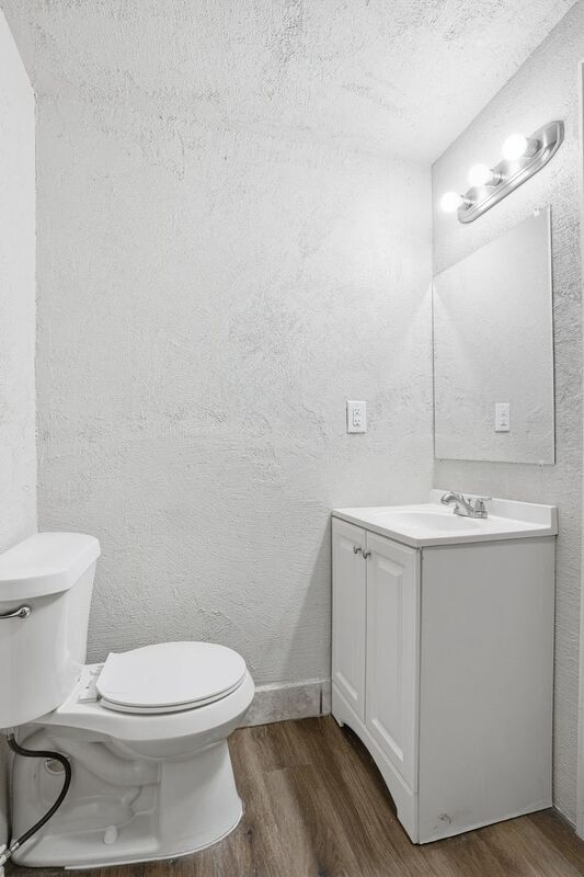 Building Photo - 2514 E Archer St