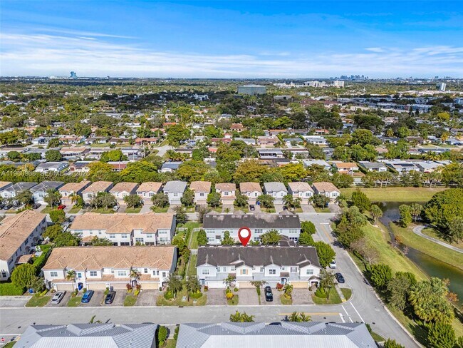 Building Photo - 3953 Black Olive Ln