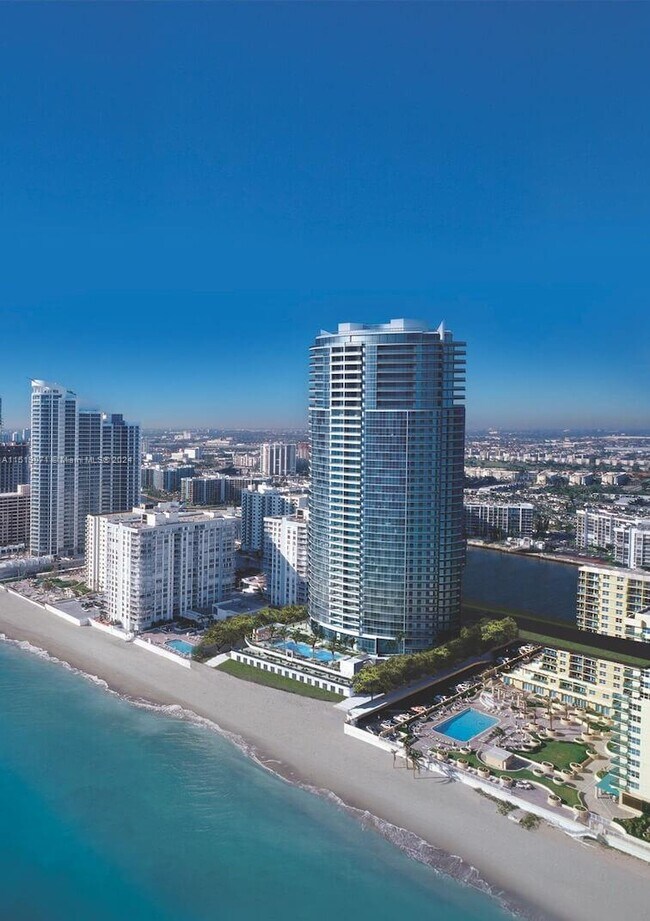 Primary Photo - 2711 S Ocean Dr