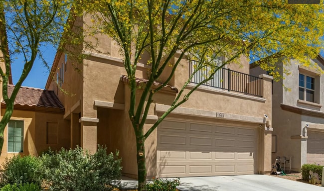 Building Photo - 1564 W Redwood Ln