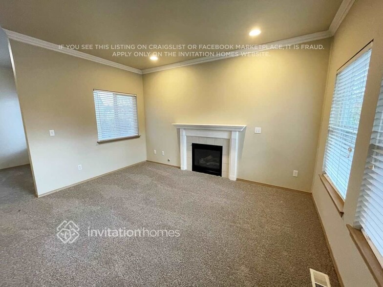 Building Photo - 18006 Panorama Blvd E