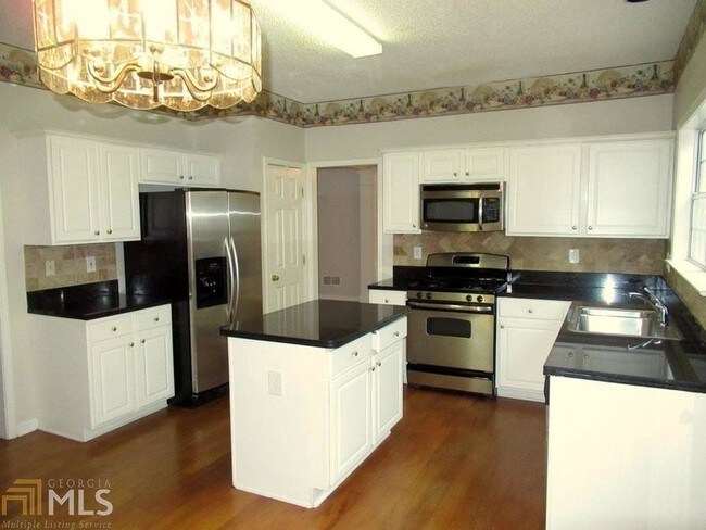 Building Photo - 3870 Ruby Falls Dr