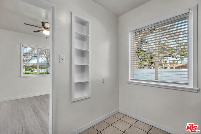 Building Photo - 6272 Silva St