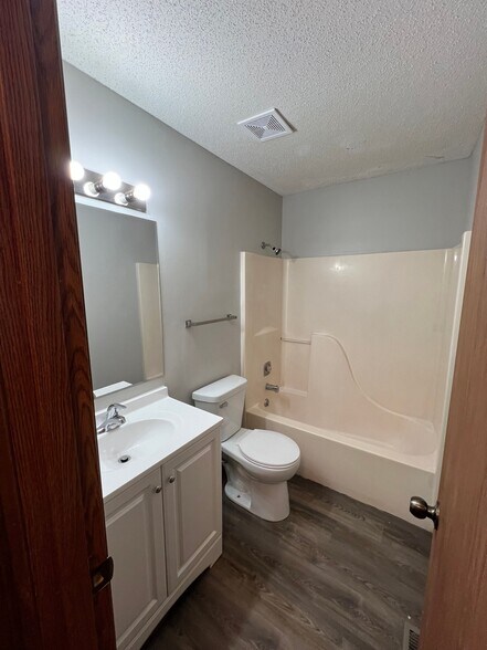 Building Photo - 2340 NW 51st St