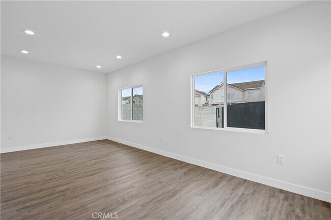 Building Photo - 14471 Newland St