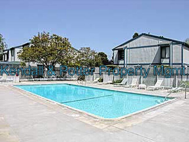 Building Photo - Great Spot in the Villas of Capitola 2BR