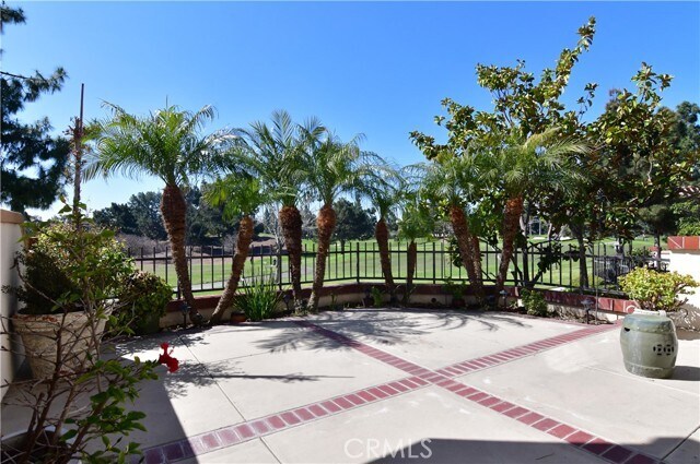 Building Photo - 2354 Sunningdale Dr