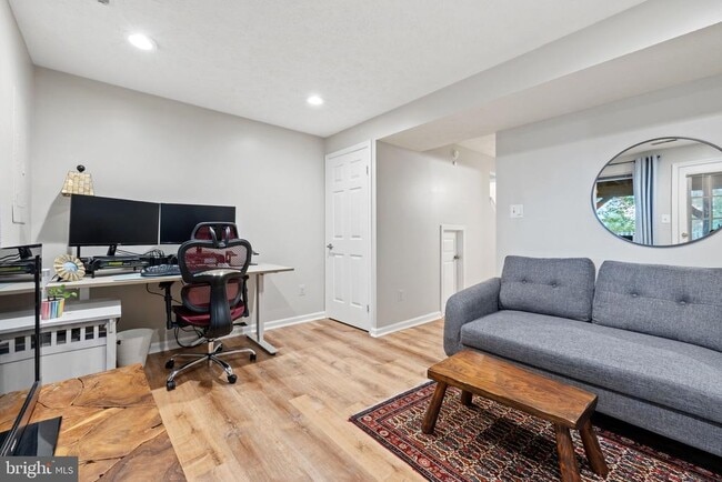 Building Photo - 3772 Sudley Ford Ct