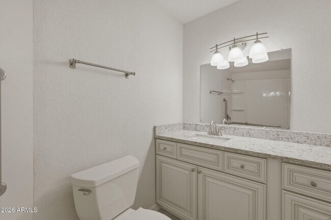 Building Photo - 8055 E Thomas Rd