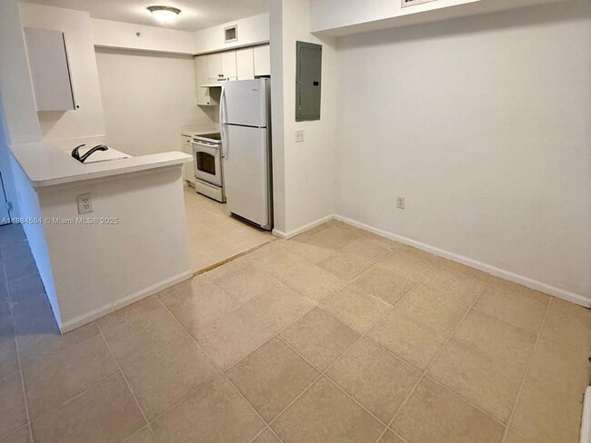 Building Photo - 15422 SW 284th St