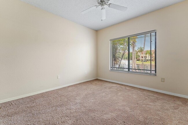 Building Photo - 2807 Veronia Dr