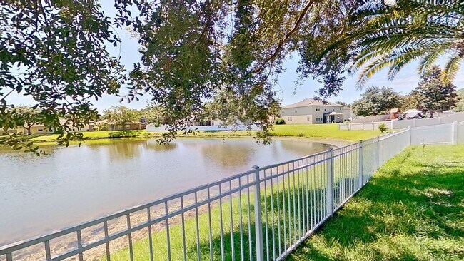Building Photo - 12275 Deersong Dr