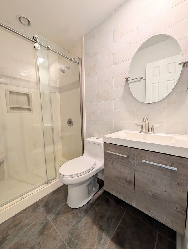 Building Photo - Dreamy Little River Condo — Furnished, Elevator Access, Pool & Marina Nearby!