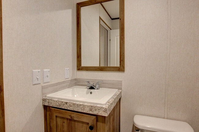 Building Photo - 295 Seays Rd