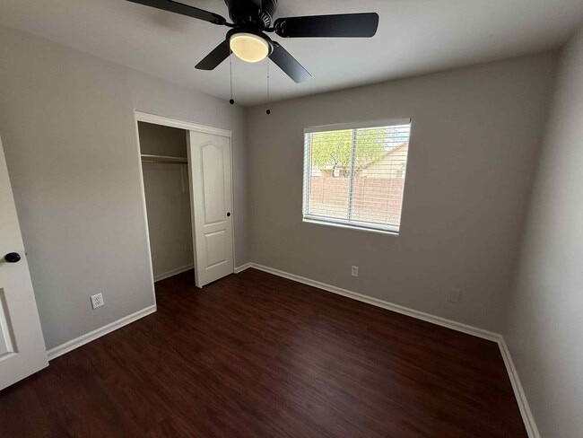 Building Photo - 2945 Bronze Creek Way