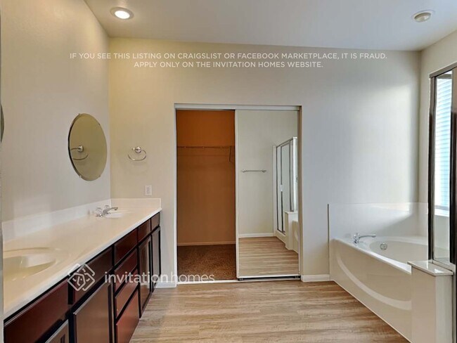 Building Photo - 2531 Parasail Point Ave