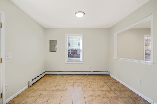 Building Photo - 1030 Prospect Ave