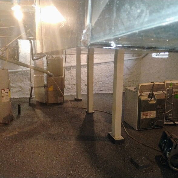 Building Photo - 2914 Bales Ave