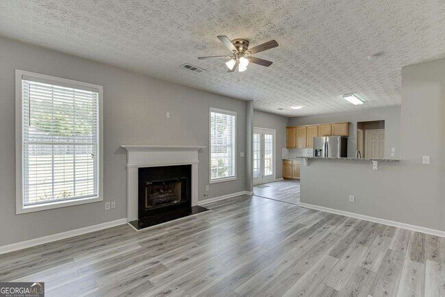 Building Photo - 678 Clairidge Elm Trail SW