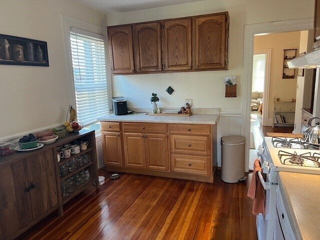 Building Photo - 36 Willow St