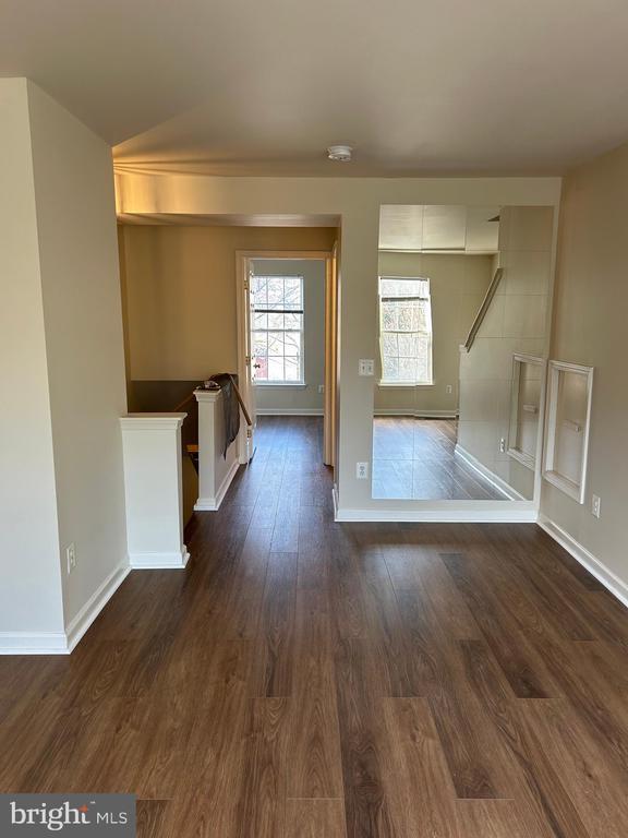 Building Photo - 21076 Bitterroot Terrace