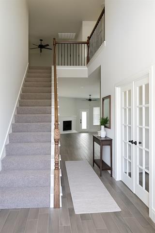 Building Photo - 617 Saragosa Ct