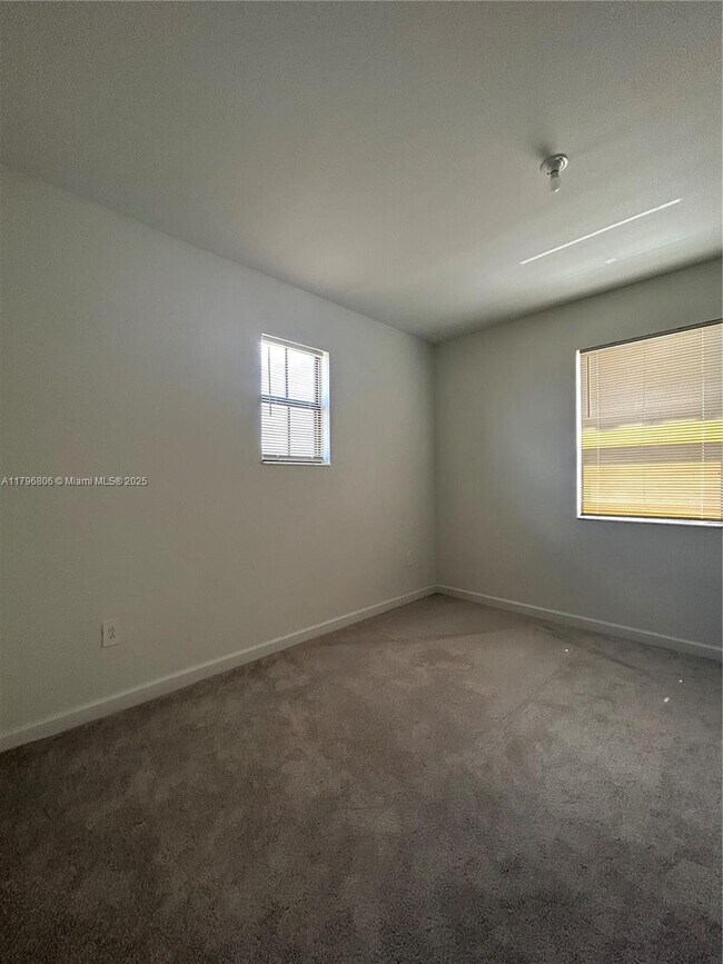 Building Photo - 24030 SW 119th Pl