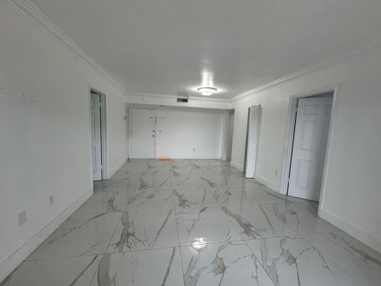 Building Photo - 4713 NW 7th St