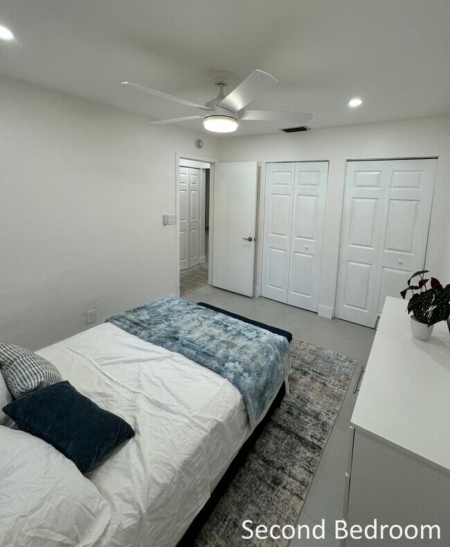 Building Photo - 3936 Arelia Dr