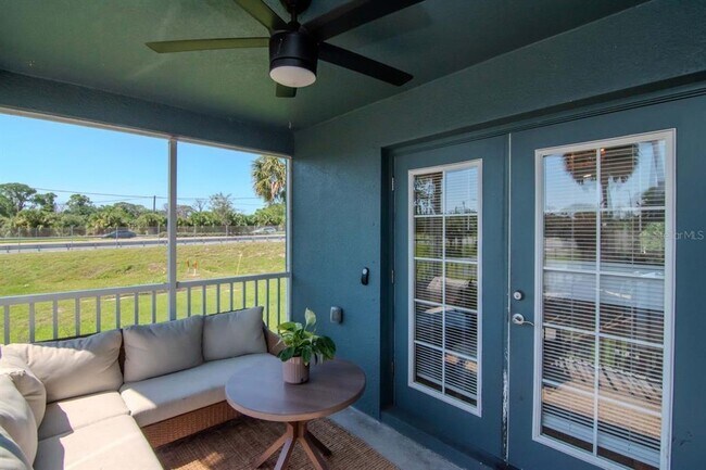 Building Photo - 5352 Cotee River Dr