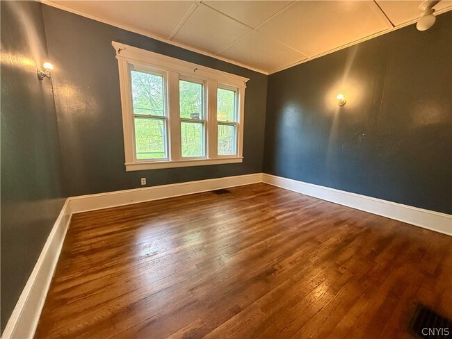 Building Photo - 78 Chedell Pl